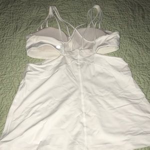 Lululemon top